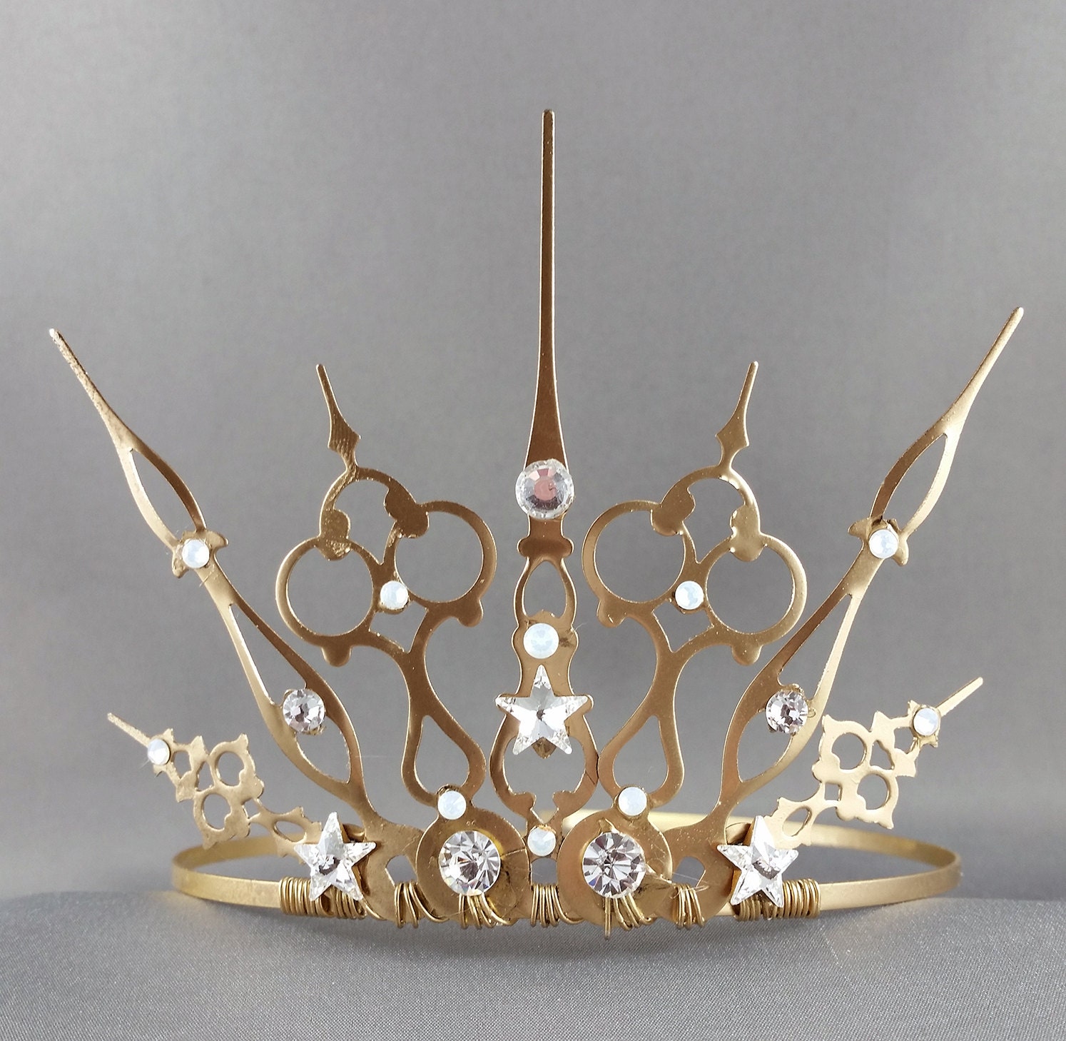 star tiaras and crowns