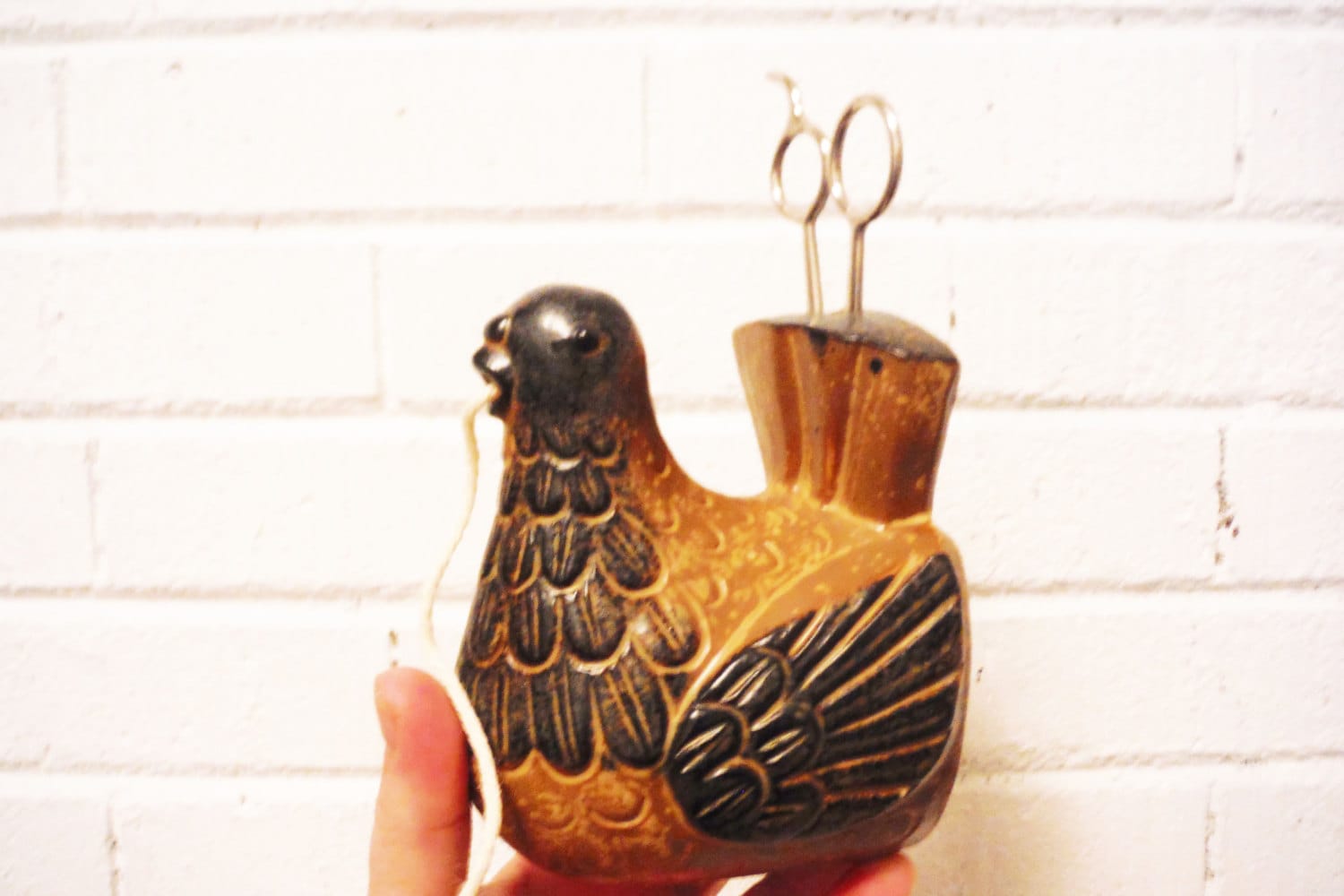 Vintage bird scissor holder string dispenser pottery wall