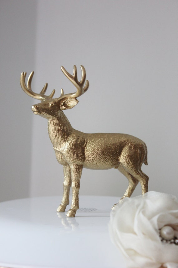 rustic deer figurines