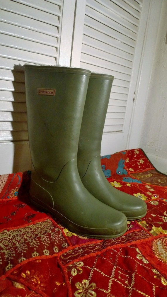 olive green rain boots