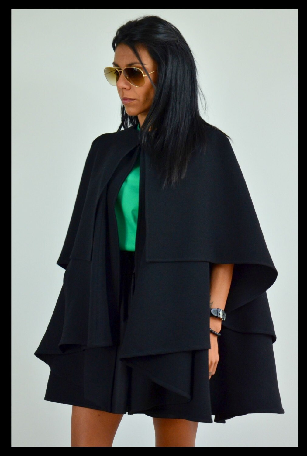 Cape Coat/Black winter coat / Winter cape / by ClothesByLockerRoom