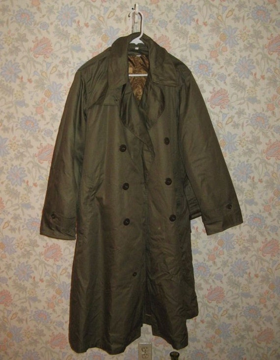 US Army Green Trench Coat With Belt Wool Liner by PlethoraOfJunk