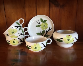 Vintage Dixie Dogwood by Joni