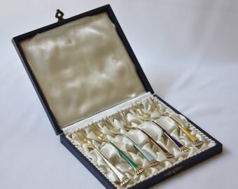6 Egon Lauridsen cocktail forks