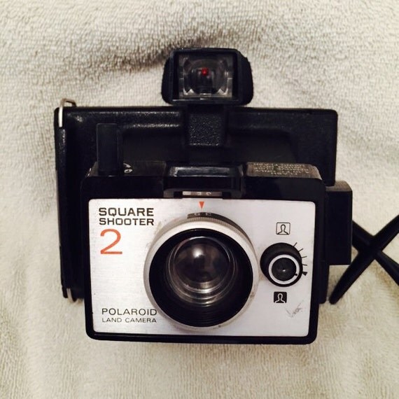 Vintage Polaroid Land Camera Square Shooter 2
