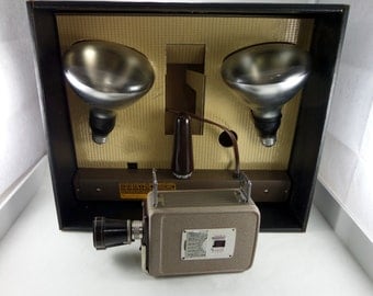 Kodak Brownie Movie 8mm Camera Camera Kit - Vintage Movie Camera with Lights - Vintage 8mm Brownie