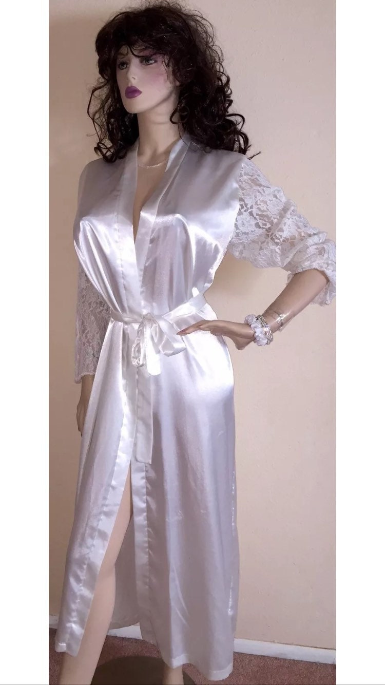 Vintage INTIME of California Collection LONG white satiny LACE sleeve