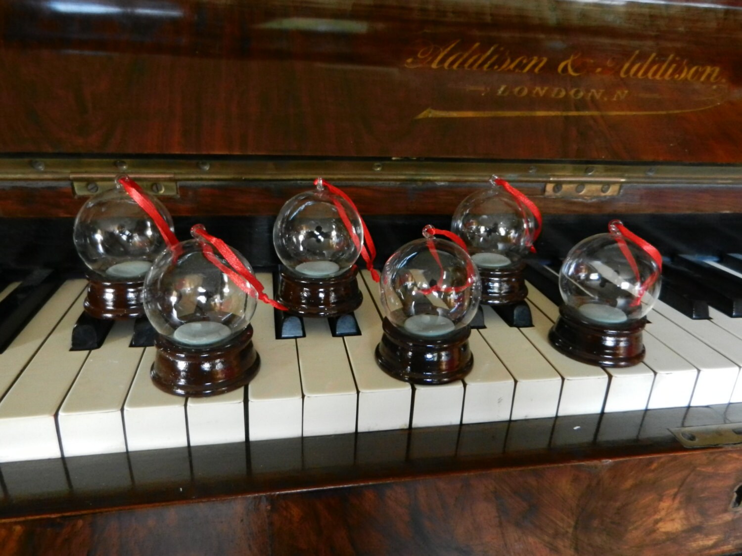 DIY Snow Globe Kit with ribbon 48mm Set of SIX Glass dome