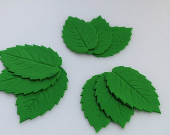SMALL, MEDIUM, LARGE Sugar/Edible leaves, set of 9. Cakes/Cake Toppers. Roses.
