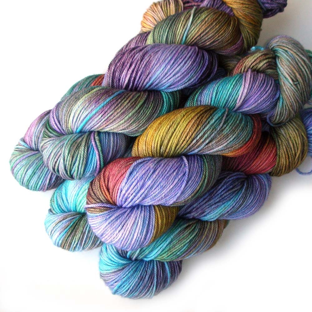 What Is Dk Light Worsted Yarn