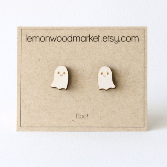 Ghost earrings - alder laser cut wood earrings - Halloween earrings