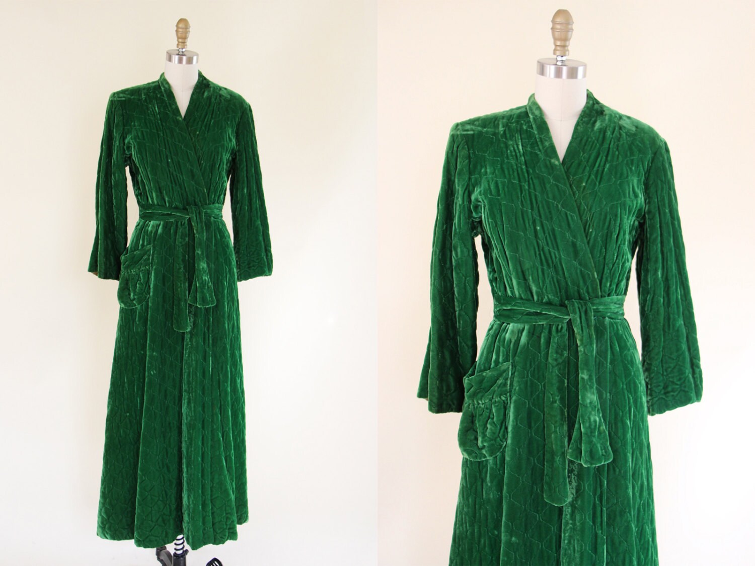 1940s bathrobe