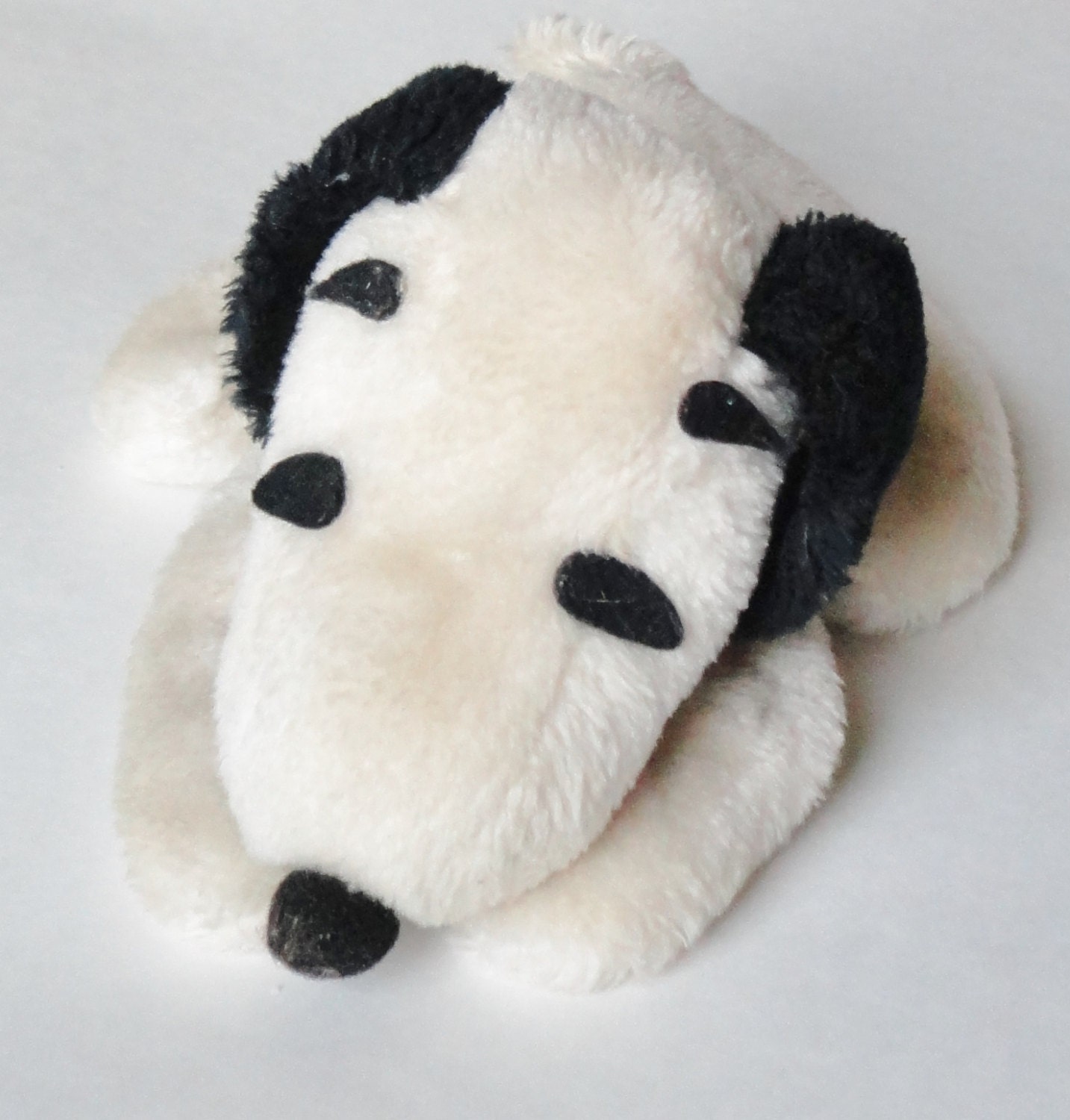 snoopy dog plush toy