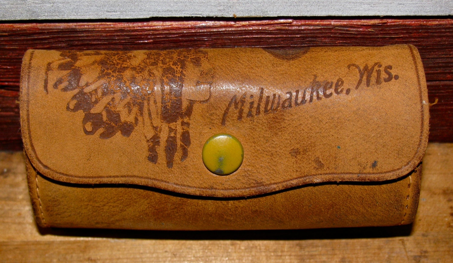 Vintage Leather Fly Fishing Lure Fly Pouch / Wallet / Case