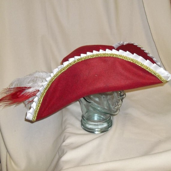 Chapeau de Pirate luxe capitaine Crochet chapeaurouge avec