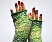 Green Fingerless Gloves - Green Gray Gloves - Fall Gloves - Boho Chick Indie - Green Wool Arm Warmers nO 131.