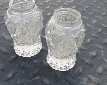 Vintage Pressed Pinwheel Hobstar Glass Salt and Pepper Shaker Marked Imperial Pre 1972