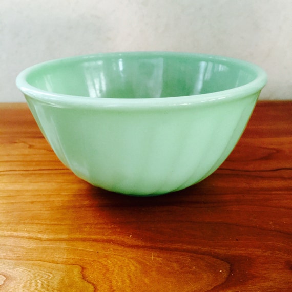 Vintage Fire King Jadeite Bowl by hazelhome on Etsy