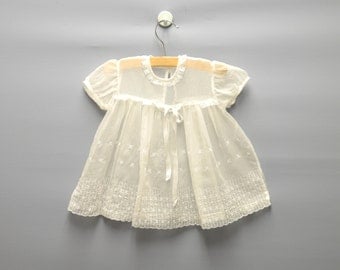 Vintage Baby Clothes, 1950's White Chiffon and Lace Baby Girl Dress, White Baby Dress, Vintage Baby Dress, 1950s Baby Dress, Size 3 Months