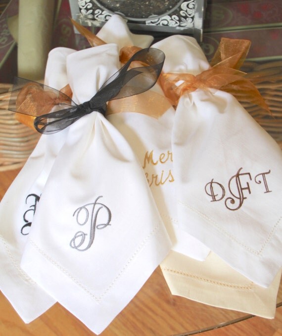 Bulk Monogrammed Wedding Napkins / bulk by WhiteTulipEmbroidery