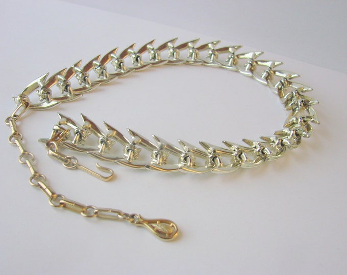 Classic Designer Signed CORO Light Goldtone Choker Necklace / Vintage Jewelry / Jewellery