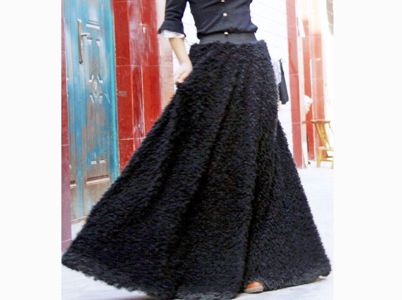 fur skirt black