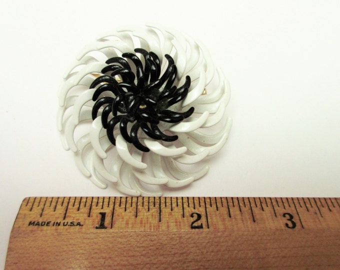 Flower Brooch Black and White Enamel swirl domed pin Mid century