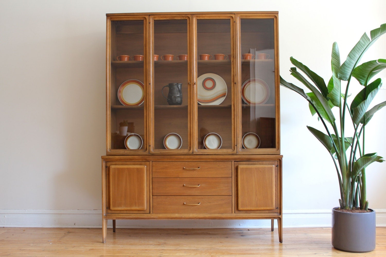 Mid Century Modern Broyhill Forward 70 Cabinet Haute Juice   Il Fullxfull.828387231 B1dj 