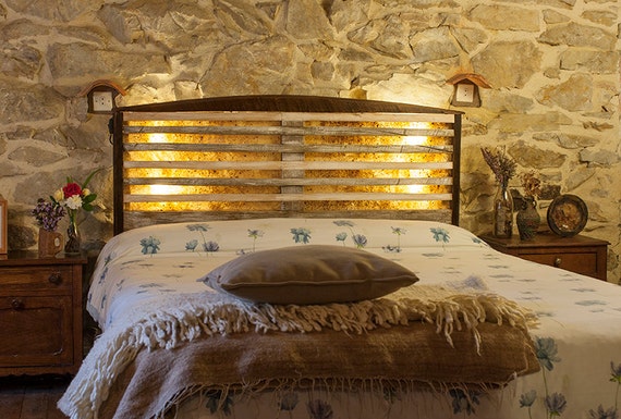 Headboard Light Reclaimed Wood By LuzDelBosque On Etsy   Il 570xN.829950059 122w 