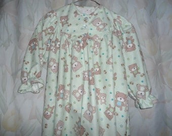 Girls size 2 Gown with teddy bears on green background