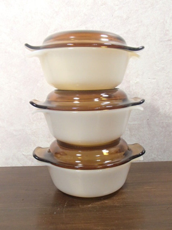 6 Piece Set of White Fire King Bowls with by TheFreckledBerry