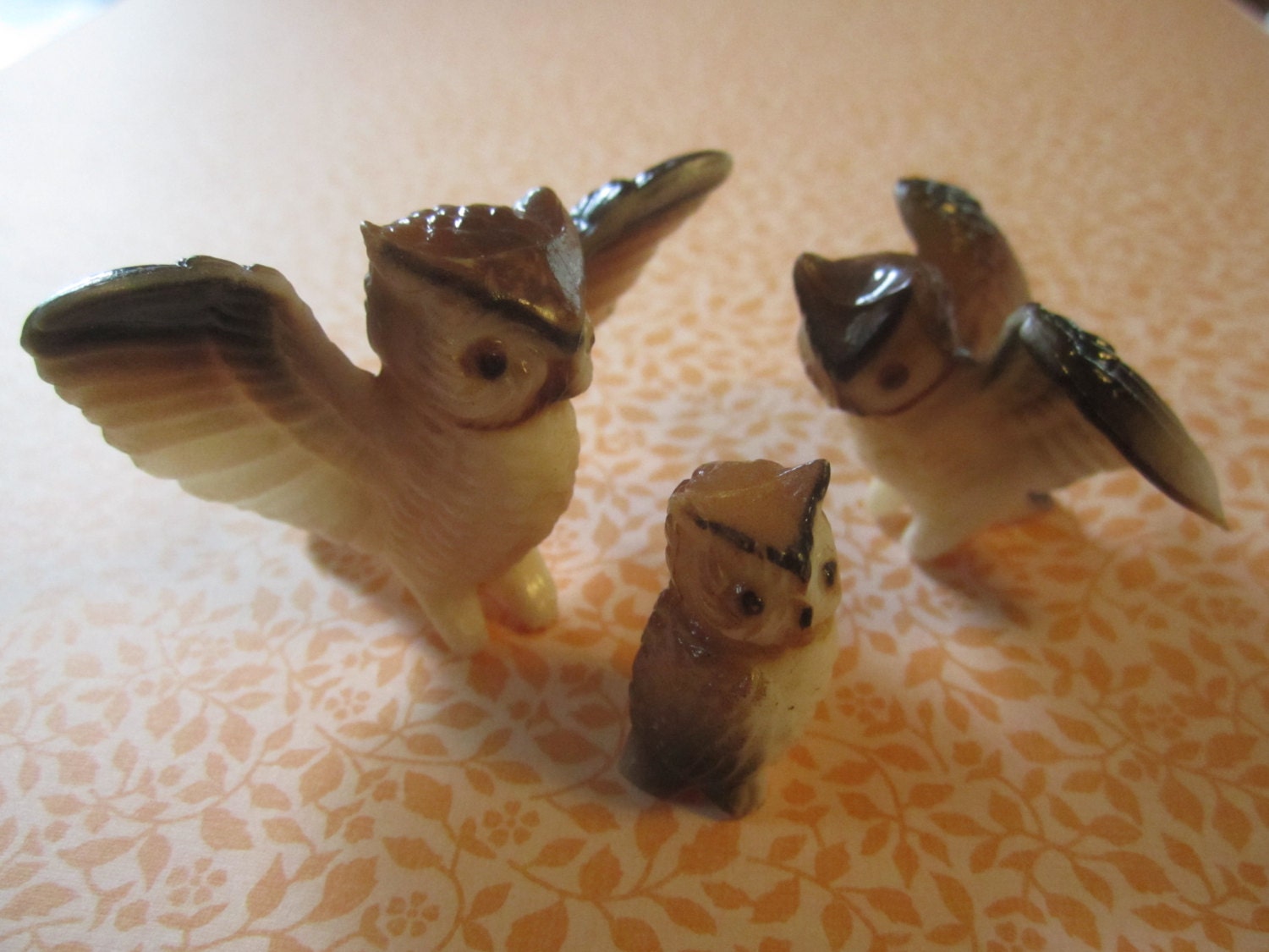 small plastic owl figurines