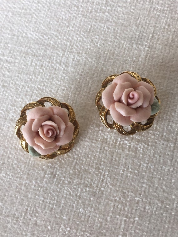 Sale Vintage porcelain Flower Earrings