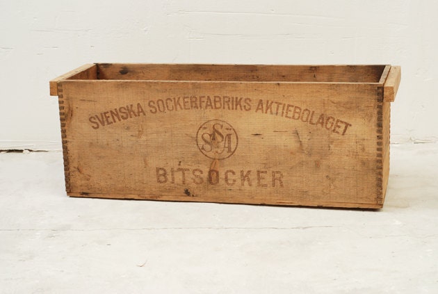 Sockerbolaget wooden box – Haute Juice