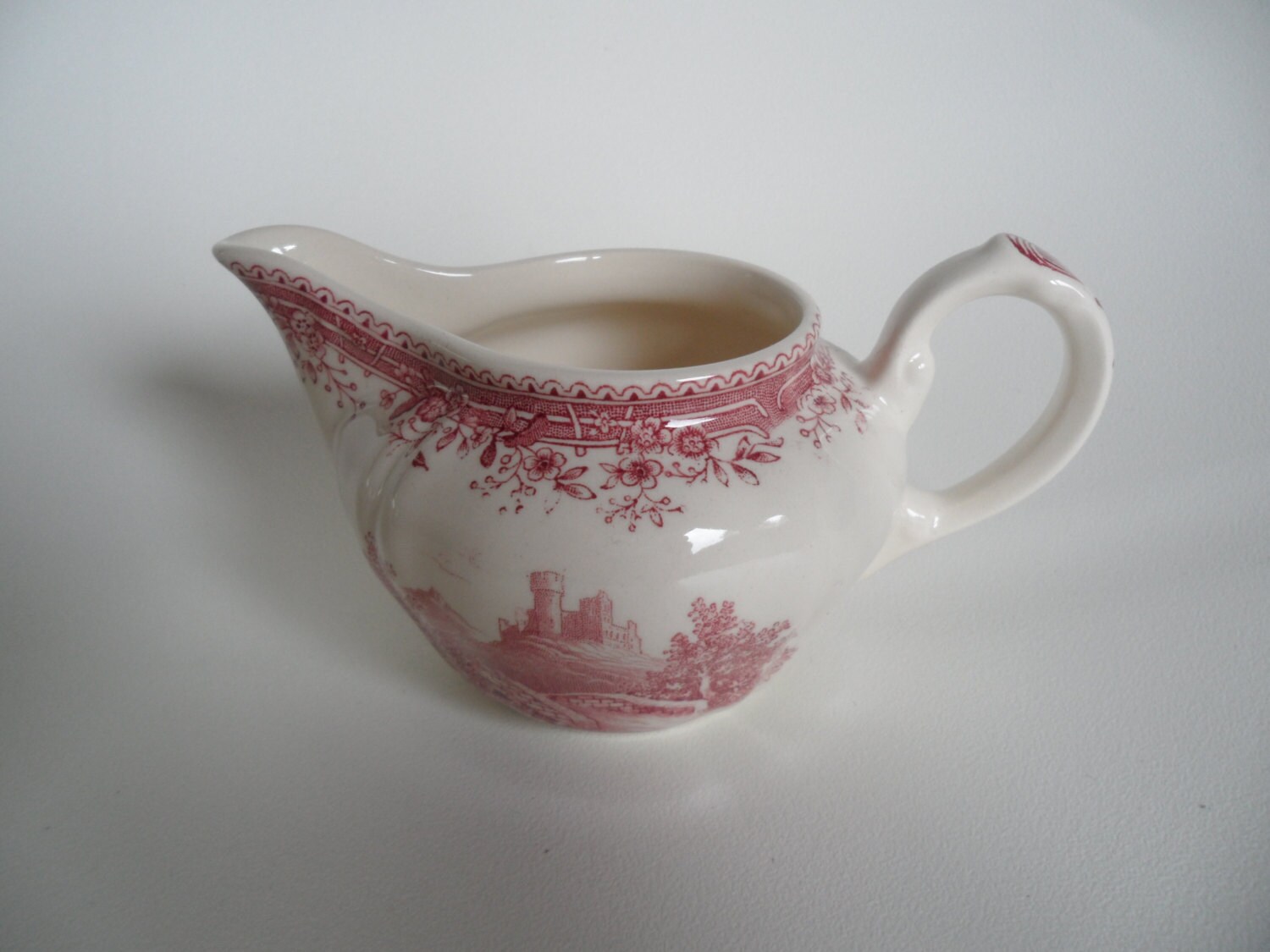 Villeroy and Boch creamer,creamer,Villeroy und Boch,old creamer,milk