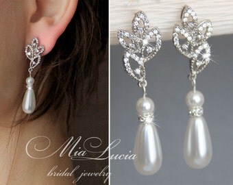Pearl Bridal Earrings, White Pearl Bridal Jewelry Bracelet, Ivory Pearl Earring, Drop Earrings, For bride, Dangle bridal earrings e40
