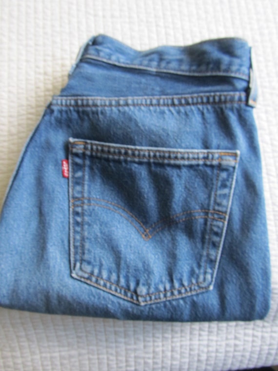 levis 501 red tab