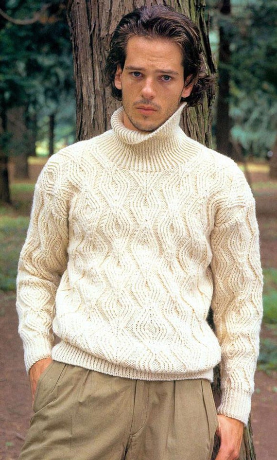 Sweater turtleneck men hand knitted made to order crewneck