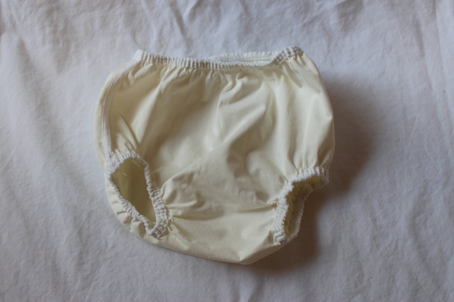 BABY'S YELLOW BLOOMERS Vintage diaper cover vintage baby