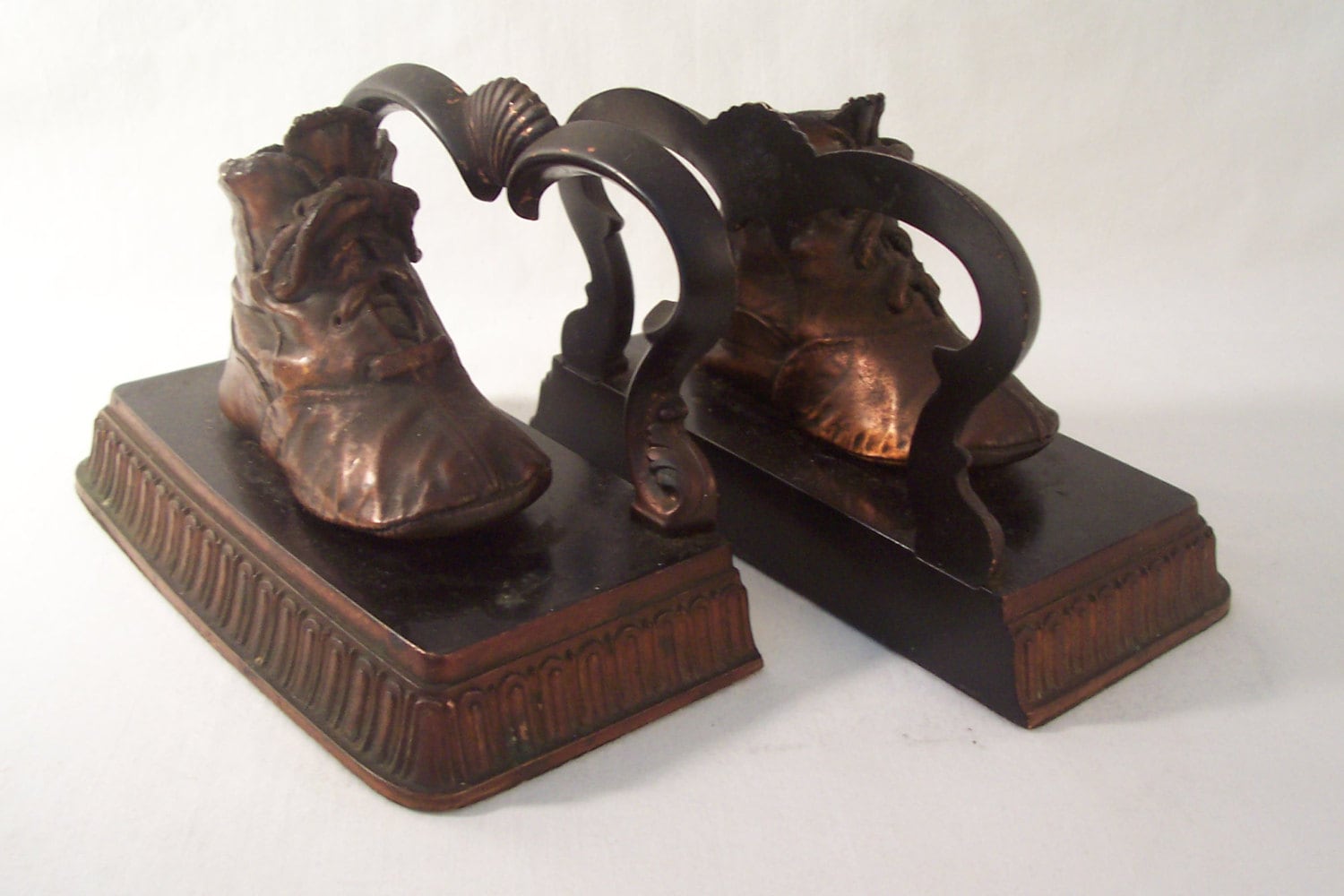Vintage Bookends Baby Shoes Bronze Baby Shoes S772