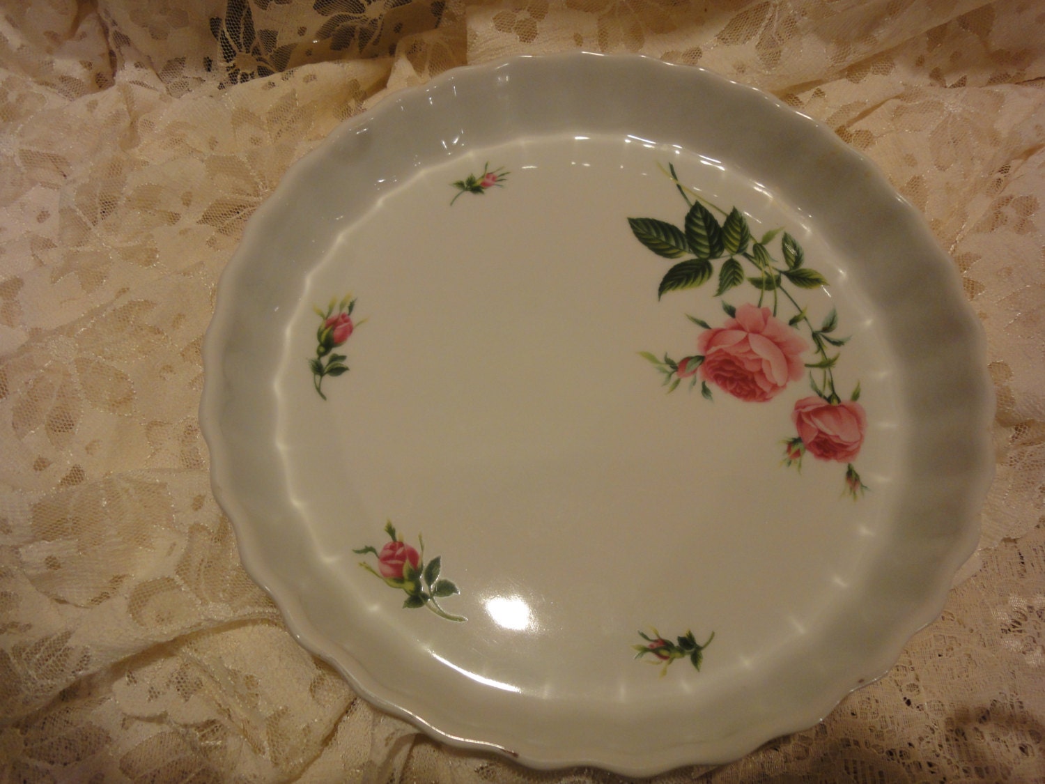 Christineholm Deep Dish Pie Plate/Tart Plate/Torte/Scalloped Edge