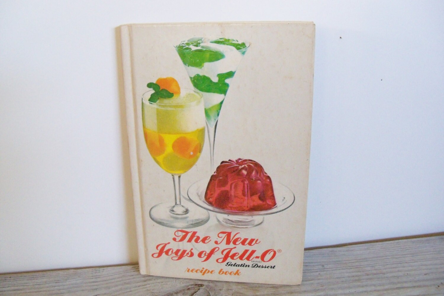 Vintage Cook Book The New Joys of Jello Gelatin Recipe Book