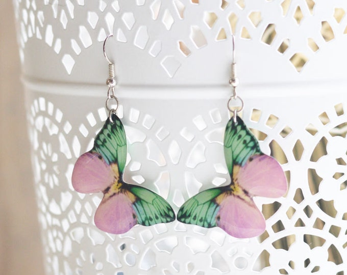 Butterfly Kiss // Earrings with butterfly epoxy resin // Fresh Items for Her // Best Trends // Boho Chic // Nature //