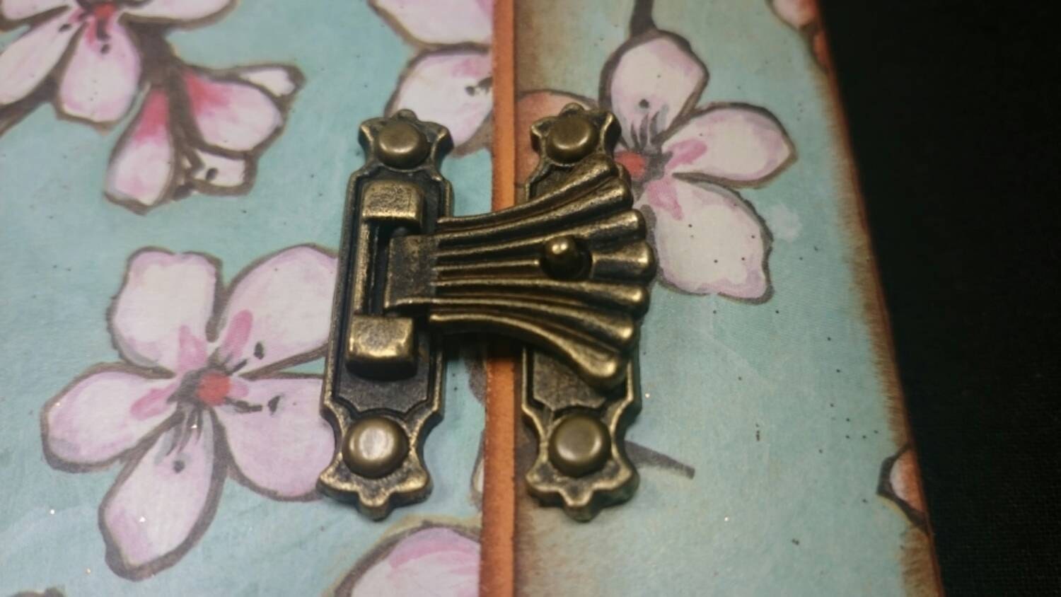 Clasp closure for mini albums from CraftyMalaika on Etsy Studio