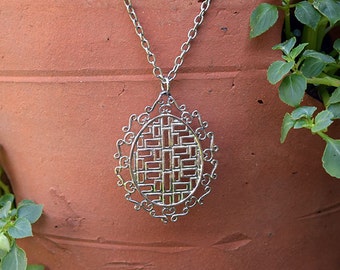 Vintage Oval Geometric Pendant
