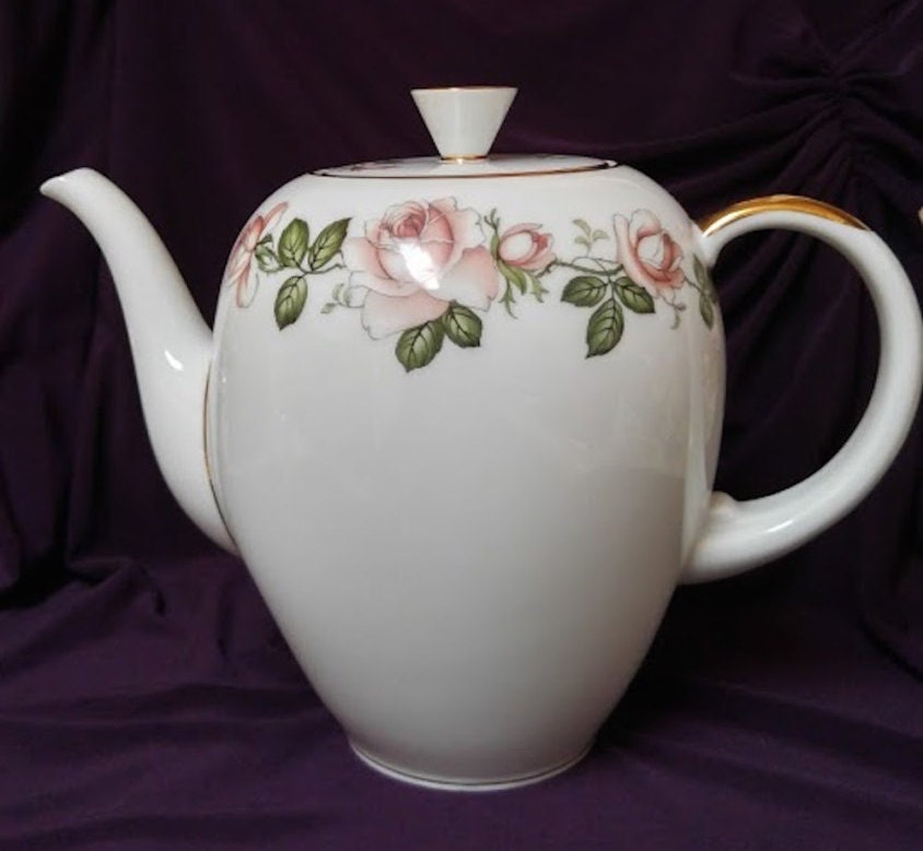 Royal Bayreuth China Teapot
