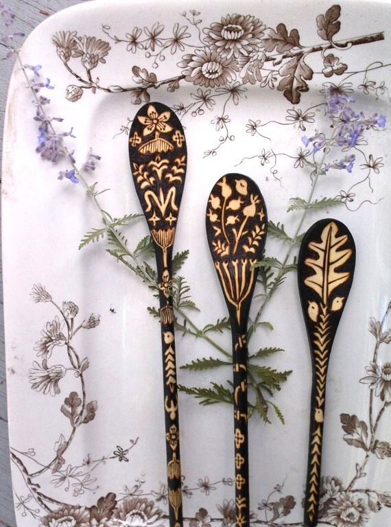 3 custom personalized monogrammed spoonsleaf