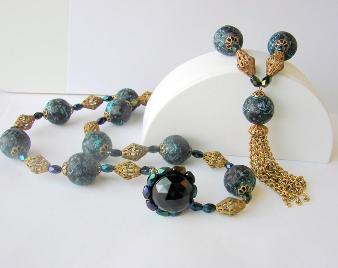 Boho Tassel Variegated Blue Bead Necklace / Filigree Beads / Aurora Borealis Glass Beads / Vintage Jewelry / Jewellery