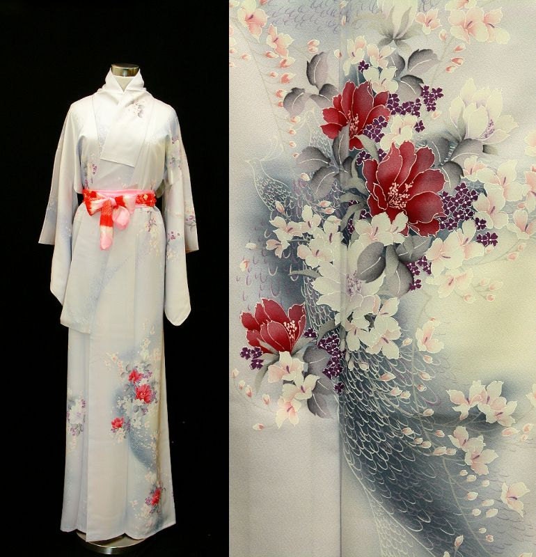Authentic Japanese Kimono / Japanese Vintage Silk Kimono / Houmongi