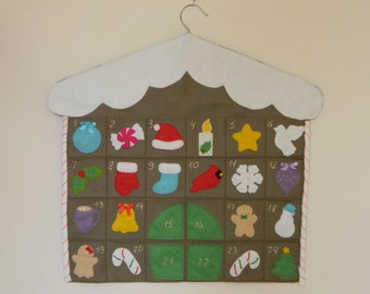 Gingerbread house Advent Calendar, Felt Advent Calendar, Christmas Countdown Calendar, pocket countdown, Gingerbread christmas decor